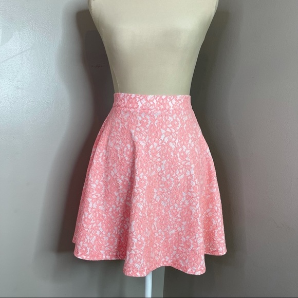 Pinkyotto A Line Lace Mini Skirt Sz Small Women EUC - Picture 13 of 14